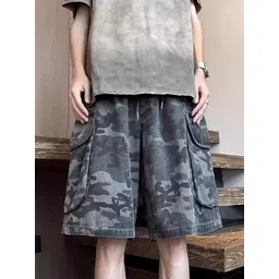 StyleCast x Revolte Men Camouflage Printed Loose Fit Cargo Shorts-picture-34