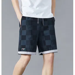 StyleCast x Revolte Men Checked Technology Shorts-picture-27