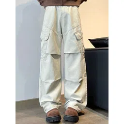 StyleCast x Revolte Men Loose Fit Mid-Rise Easy Wash Cargo Trousers image 1