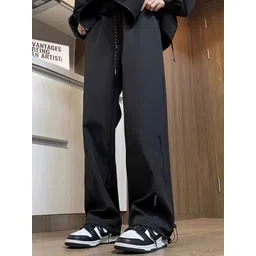 StyleCast x Revolte Men Mid-Rise Relaxed Fit Wide Leg Trousers-picture-19