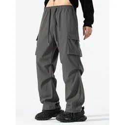 StyleCast x Revolte Men Regular Fit Mid-Rise Easy Wash Cargos-image-27