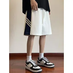 StyleCast x Revolte Men Regular Fit Mid-Rise Shorts-image-32