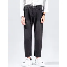 StyleCast x Revolte Men Relaxed Fit Mid-Rise Light Fade Non Stretchable Jeans-picture-24