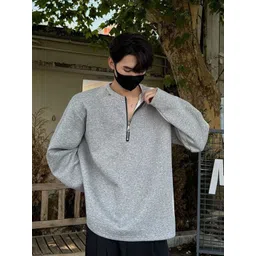 StyleCast x Revolte Men Round Neck Half Zipper Sweatshirt-picture-40