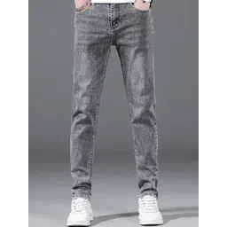 StyleCast x Revolte Men Skinny Fit Mid-Rise Light Fade Jeans-picture-16