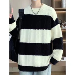 StyleCast x Revolte Men Striped Pullover-picture-16