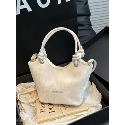 StyleCast x Revolte PU Bucket Shoulder Bag-picture-32