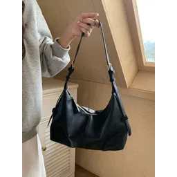 StyleCast x Revolte Solid One Handle Shoulder Bag-picture-30