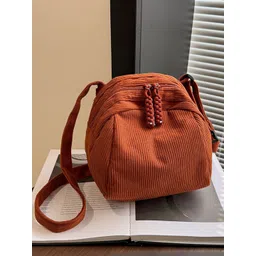 StyleCast x Revolte Structured Sling Bag-picture-17