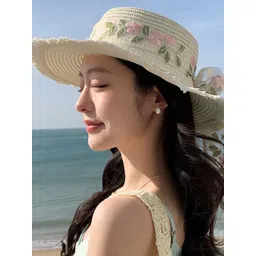 StyleCast x Revolte Women Embroidered Snapback Cap-picture-27