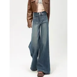 StyleCast x Revolte Women Flared Mid-Rise Light Fade Jeans-picture-35