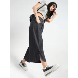 StyleCast X SERA Women Smart Relaxed Fit Stretchable Jeans-picture-37