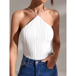 Stylecast X Slyck Halter Neck Crop Top-picture-34