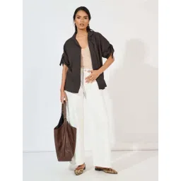 Styli Brown Plain Shirt image 4