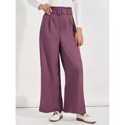 Styli Women Solid High Rise Wide Leg Belted Twill Pants-picture-10