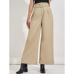 Styli Women Solid High Rise Wide Leg Belted Twill Pants image 1