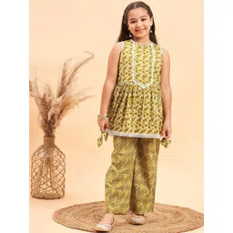 Stylo Bug Girls Printed Empire Pure Cotton Kurta With Palazzos-picture-36