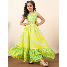 Stylo Bug Girls Printed Ready to Wear Lehenga &-picture-18