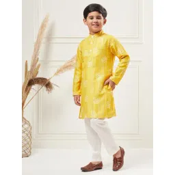 StyloBug Boys Yellow All over print Kurta Set-picture-45