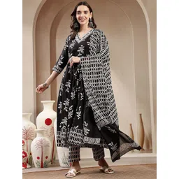 Stylum Floral Printed Pure Cotton V-Neck Anarkali Kurta With Trousers & Dupatta-picture-22