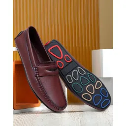 stylwin Men Slip-On Round-Toe Loafers image 1