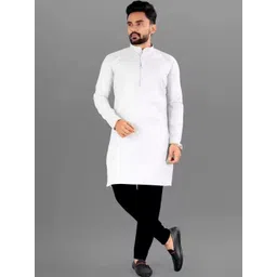 Subhasaree Men Chikankari Kurta-picture-10