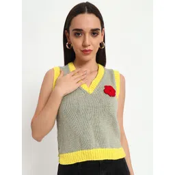 Sugercandy Women Colourblocked Woollen Sweater Vest-picture-16