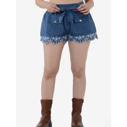 SUMAVI-FASHION Women Mid-Rise Washed Embroidered Denim Shorts-picture-34