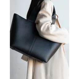 sushvogue Women Black Tote-picture-26