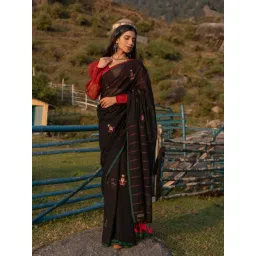 Suta Black Embroidered Saree Without Blouse-picture-18