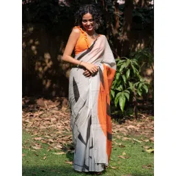 Suta Off-White Cotton Printed Saree Without Blouse-picture-10
