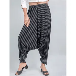 SUTI Women Striped Mid Rise Cotton Drop Crotch Trousers-picture-25