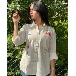 svaraa Women Embroidered Relaxed Fit Tunic-picture-23