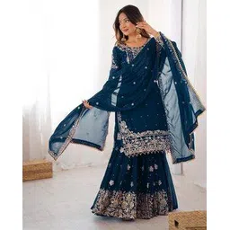 svaraa Women Embroidered Straight Kurta Set-picture-22