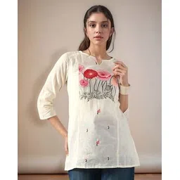 svaraa Women Embroidery Tunic-picture-39