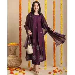 svaraa Women Printed Anarkali Kurta Suit Set-picture-31