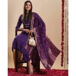 svaraa Women Embroidery Straight Kurta Set image 1