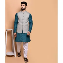 svatantra Men Pure Cotton Kurta Pyjama Ethnic Jacket Set-picture-18