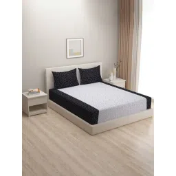 Swayam   Abstract White & Black 200 TC Cotton King Bedsheet with 2 Pillow Covers-picture-10