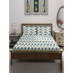 Swayam Ananda Green Cotton 210 TC 130 GSM King Size Bedsheet With 2 Pillow Covers-picture-26