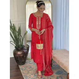 SWEETPEL Women Embroidered Notched Neck Regular Kurta & Trousers With Dupatta-picture-19