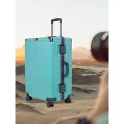 SWISS MILITARY Hard Sided Medium Trolley Bag-picture-31