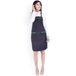 SWITCHON Black & Green Waterproof Apron image 2