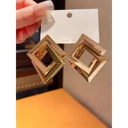 SZN KoreanEarring417 Gold-Plated Contemporary Shaped Studs-picture-20