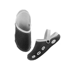 SZN Men Clogs Sandals image 1