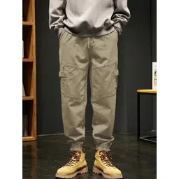 SZN Men High-Rise Easy Wash Cargos Trousers-picture-11