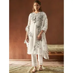 SZN Women Floral Embroidered Regular Thread Work Kurta with Trousers & With Dupatta-picture-21