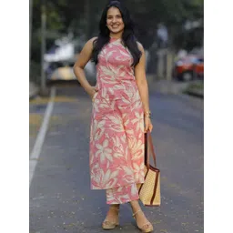 SZN Women Floral Printed Regular Kurta with Trousers-picture-45