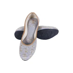 SZN Women Mojaris Flats-picture-26