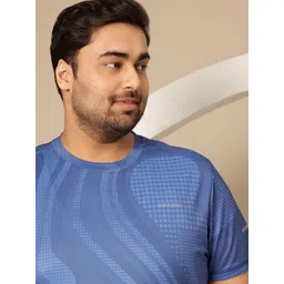 Sztori Plus-Size Printed T-shirt image 2